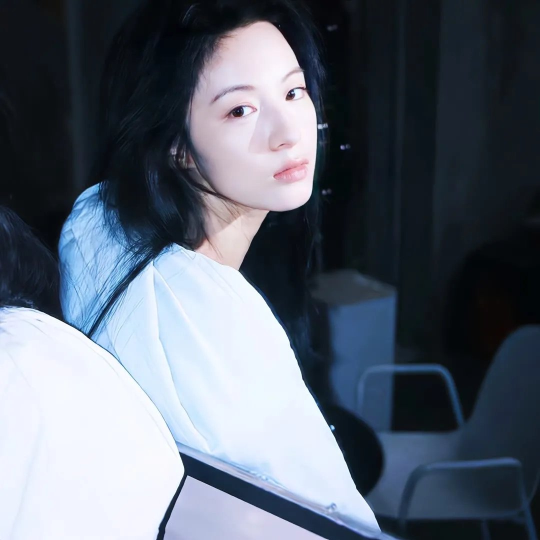 阴谋：亲爱的艾格尼丝